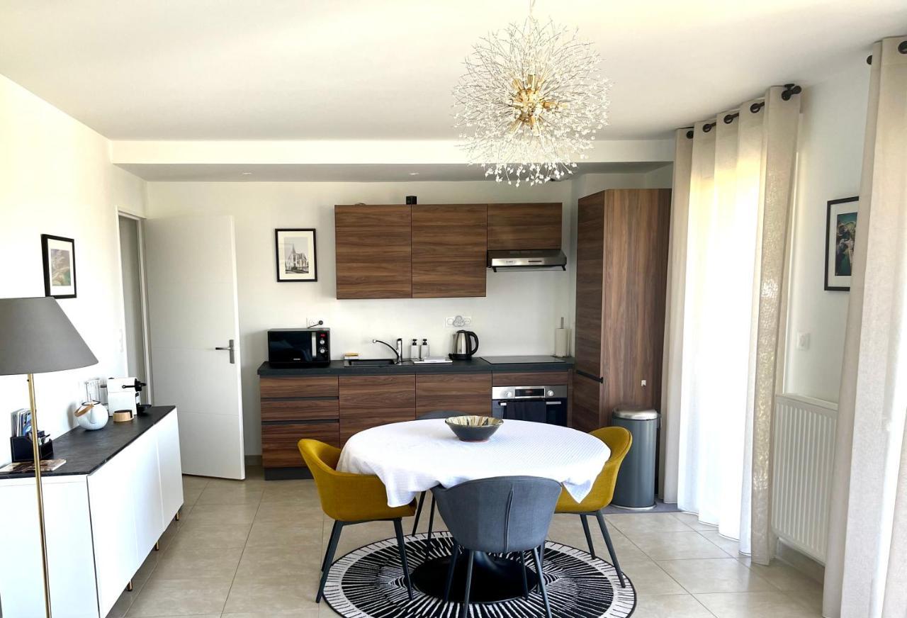 Bella Cruz 66 M2 Prestations Premium, Wifi, Balcon, Parking Avec Borne De Recharge Electrique, Plage Prieure, Commerces Динард Екстериор снимка